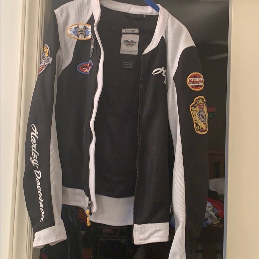 Harley Davidson women’s jacket like new